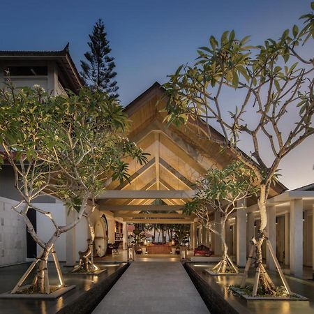 Umadewi Surf & Retreat Hotel Pulukan Ngoại thất bức ảnh