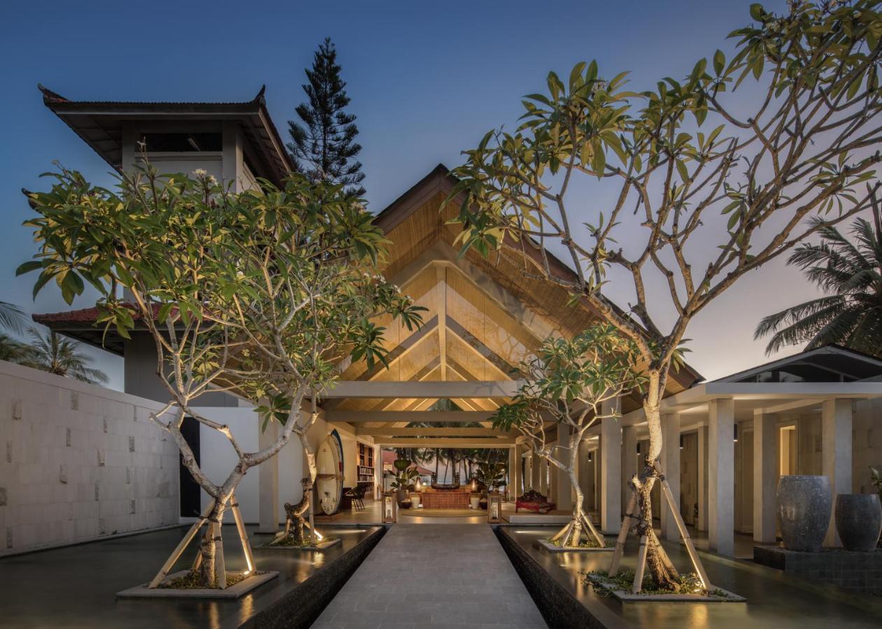 Umadewi Surf & Retreat Hotel Pulukan Ngoại thất bức ảnh